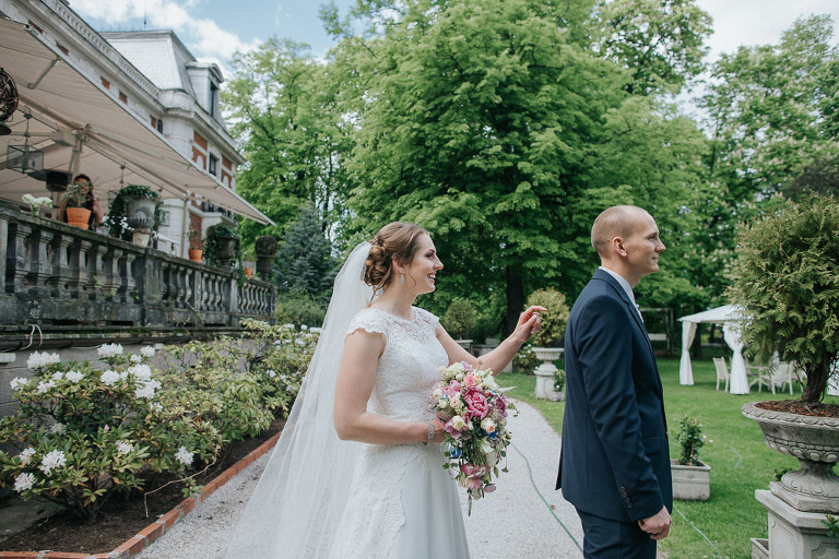 firs look przed ślubem polsko-szwedzkim 