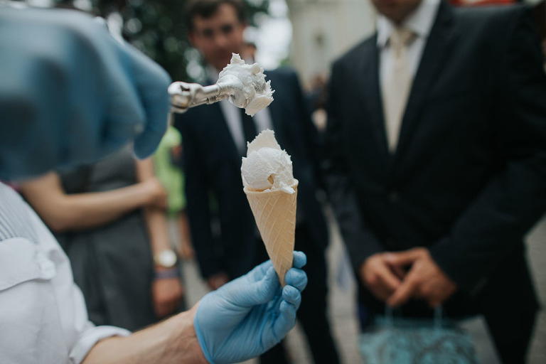 lody śmietanowe na ślubie 