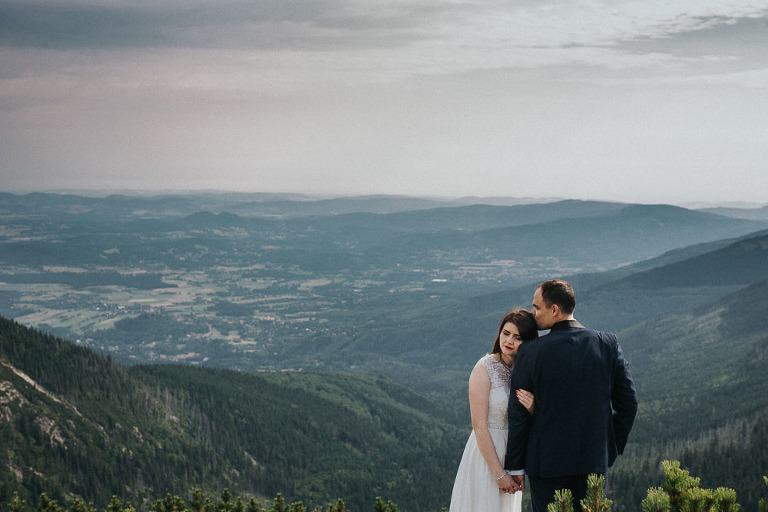 plener ślubny na śnieżce 