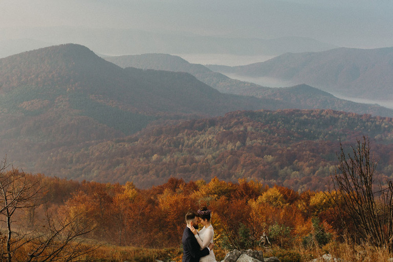 Jesienna sesja ślubna w Bieszczadach 