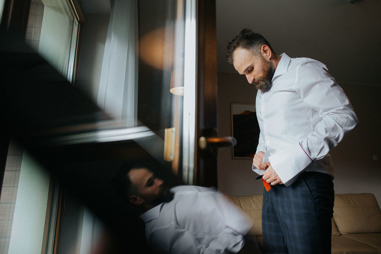 ubieranie Pana młodego 