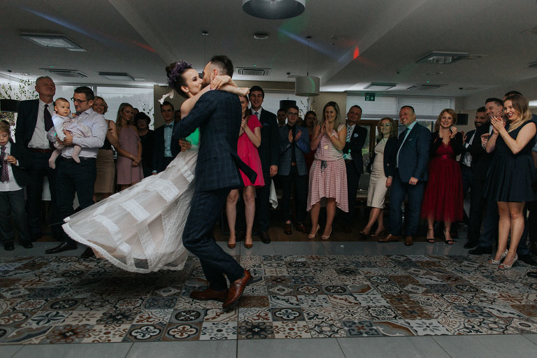 pierwszy taniec pary młodej Muczne 