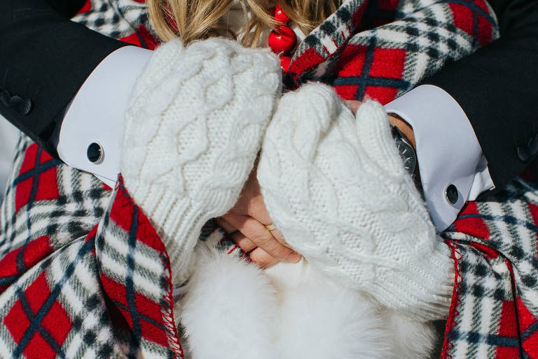 zimowe rękawiczki panny młodej
