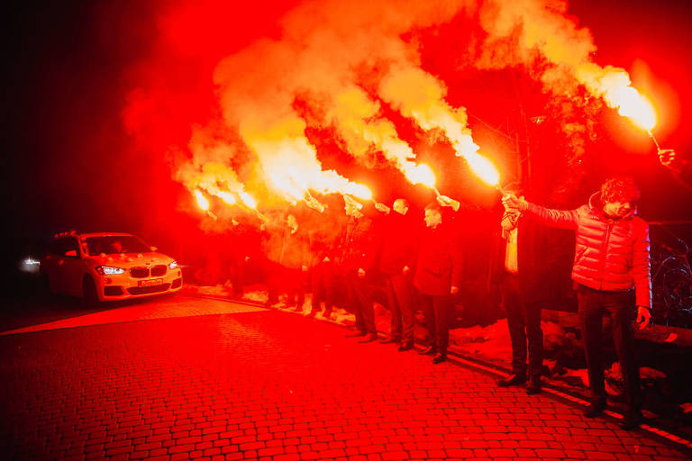 race dymne na ślubie 