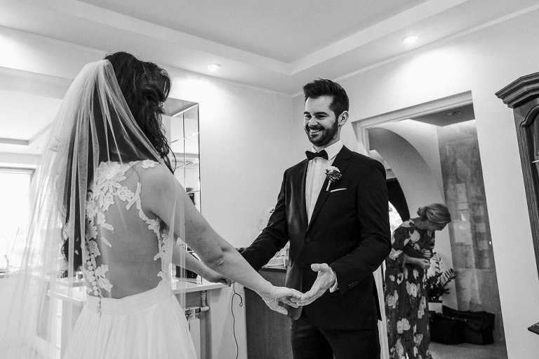 first look przed ślubem