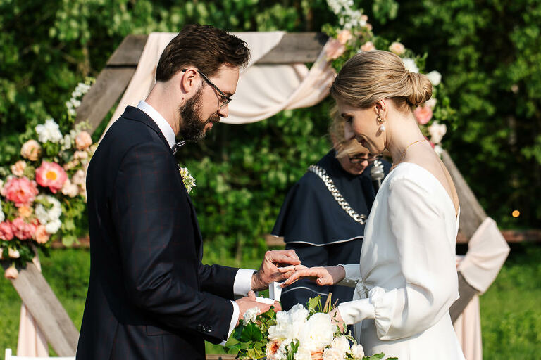 cicha 23 ślub zakładanie obrączek 