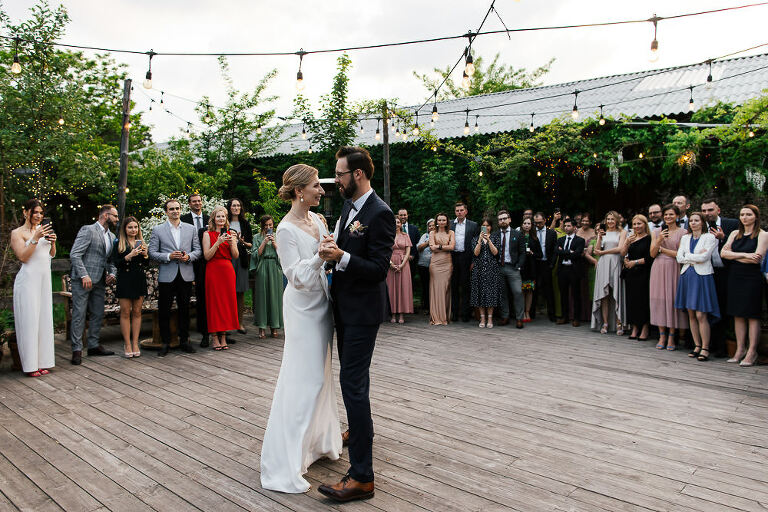 Cicha 23 słoneczny taras pierwszy taniec 