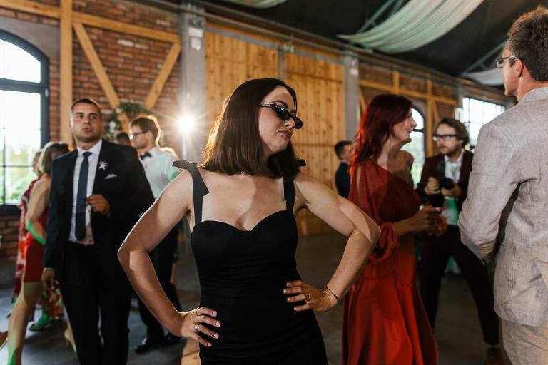 impreza weselna w Stodole Majątek Howienny w Pomigaczach