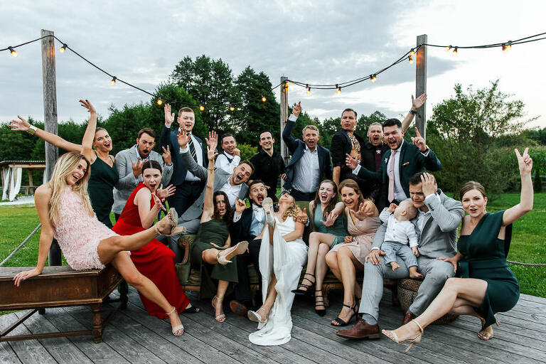 wesele majątek howienny zdjęcie grupowe 